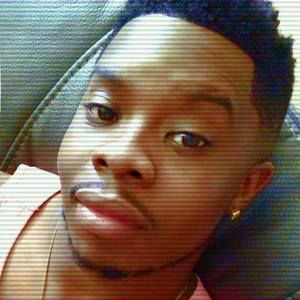 Meet your Posher, Emmanuel